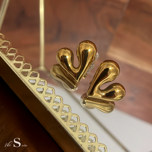 Nude Hearts Stud