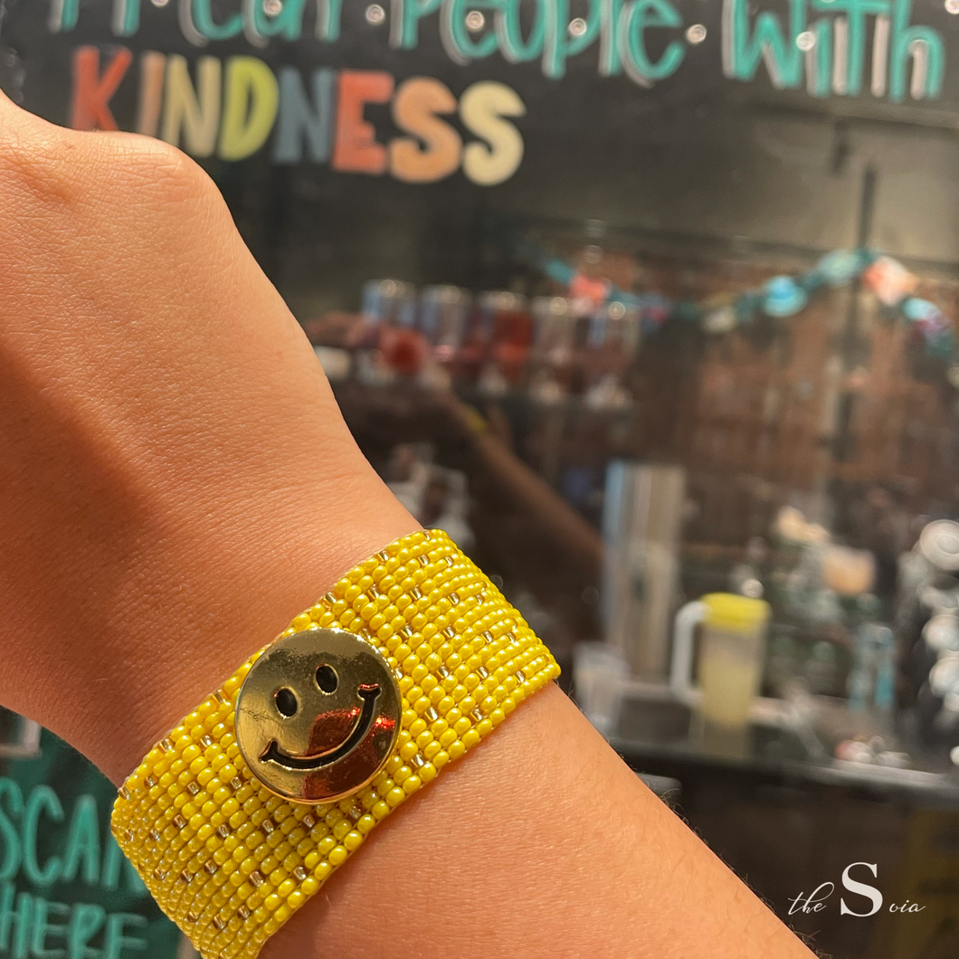 Keep smiling bracelet